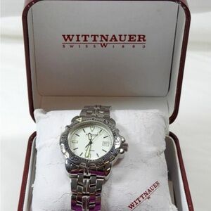 Wittnauer Swiss diver Watch with White lume Dial and date window